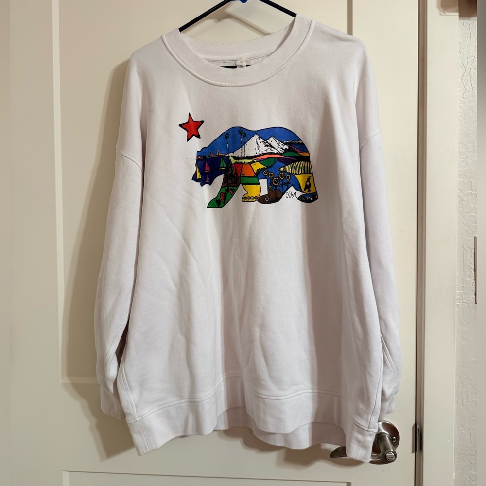 Lululemon athletica one of a kind White Graphic Bear Crewneck Sweater